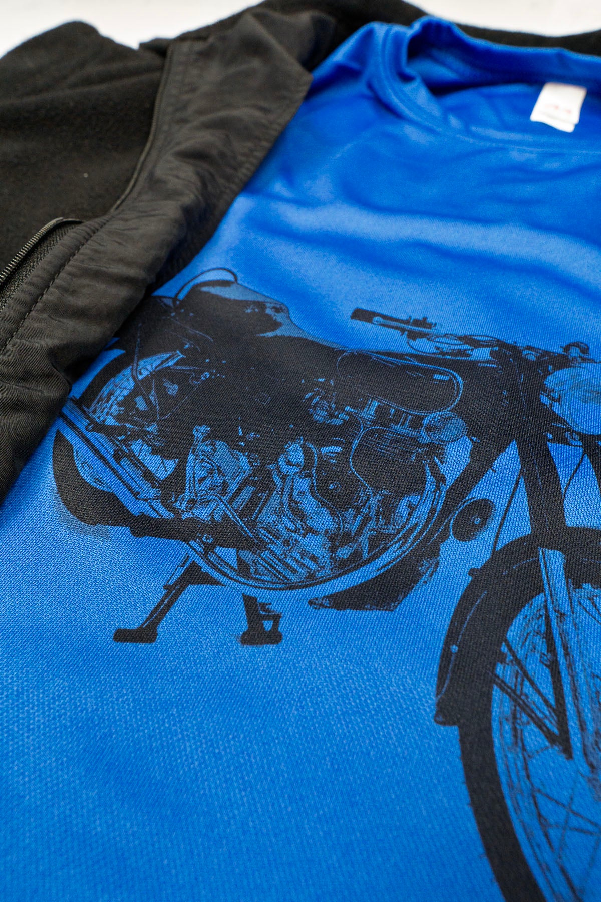 Roblox Classic Motorcycle Shirt, Cosplay Ideas for Kids, Teens, Birthday Gift for Gamers - My Store